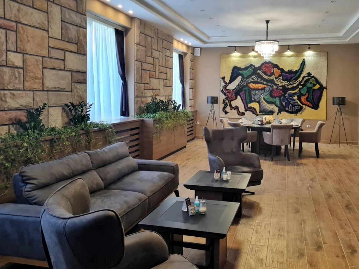 Hotel Biser Panonija Duboka Buitenkant foto